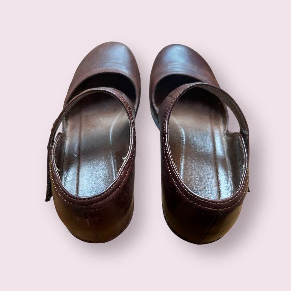Dansko Harlow Mary Jane Shoes
Women’s Size 37 - Picture 7 of 9